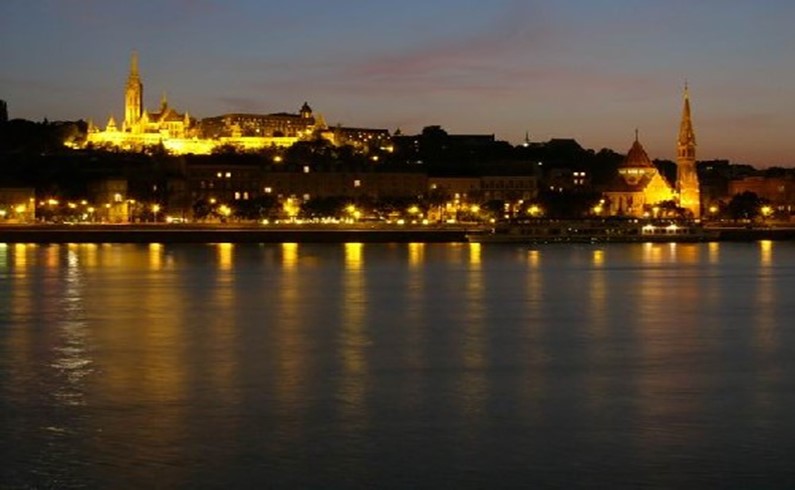 Вечерний Будапешт.