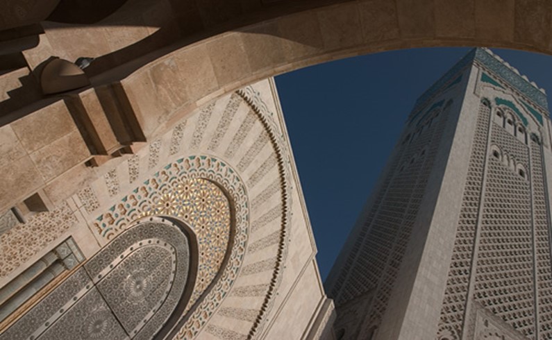 Касабланка, мечеть Хасана II. Арабское кружево в Африке.