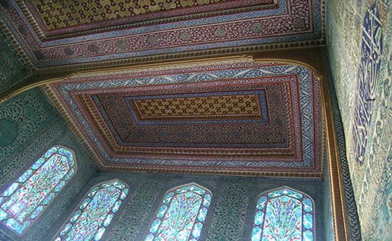 Потолок в гарем дворца Топкапы
